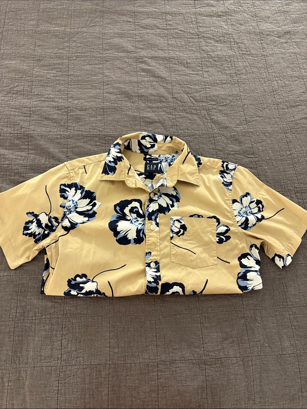 GAP Floral Button-Up Shirt